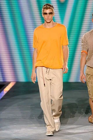 Look 19
